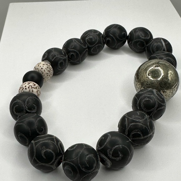 PYRITE + ONYX STONES NATURAL BRACELET size 8” - Picture 8 of 8